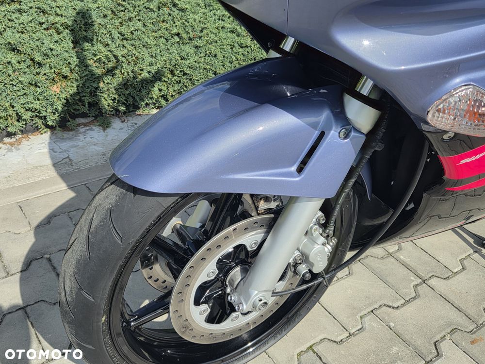Honda CBR - 29