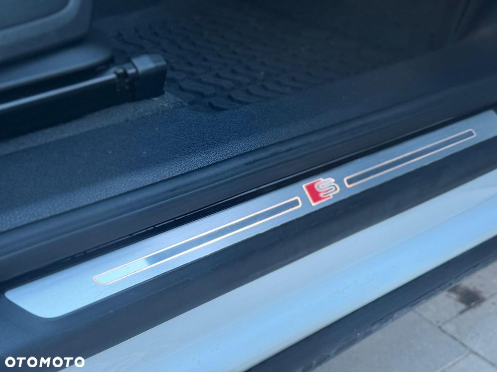 Audi Q3 45 TFSI Quattro S tronic S line - 30