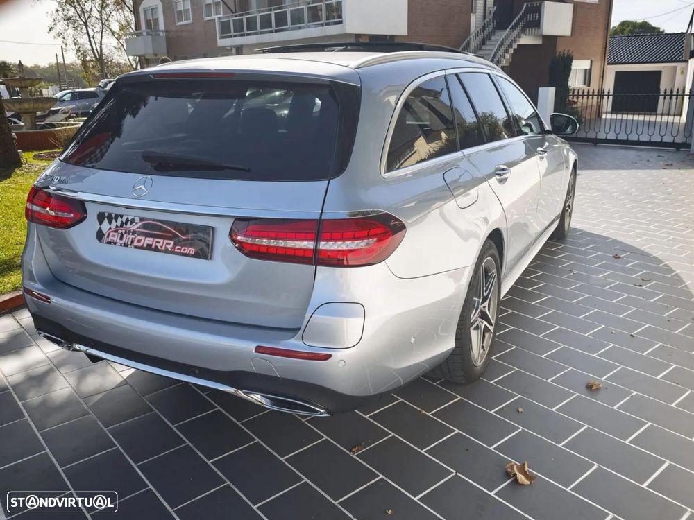 Mercedes-Benz E 300 e Station 9G-TRONIC AMG Line - 9
