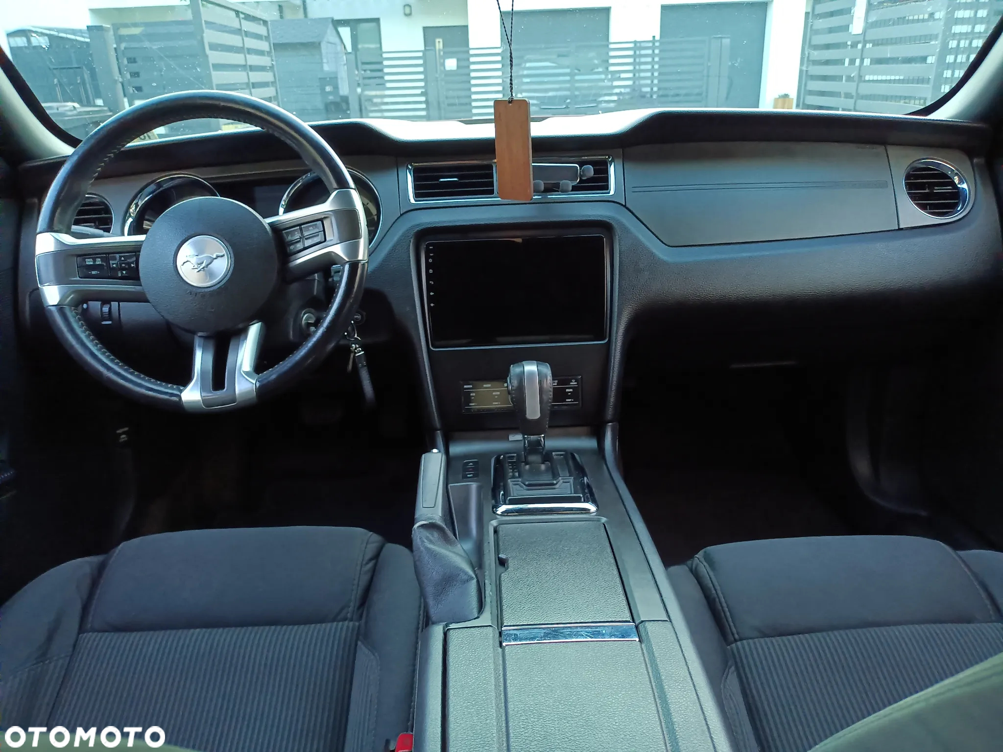 Ford Mustang 3.7 V6 Premium - 25