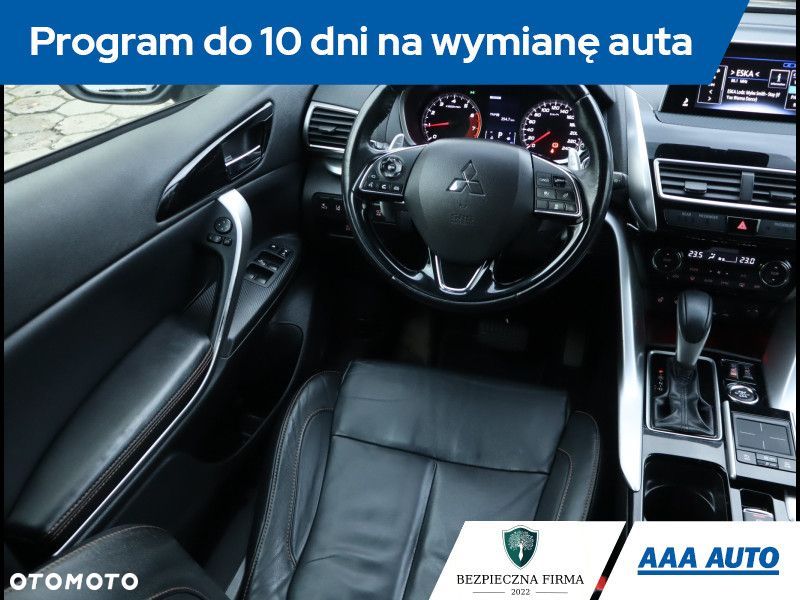 Mitsubishi Eclipse Cross - 8