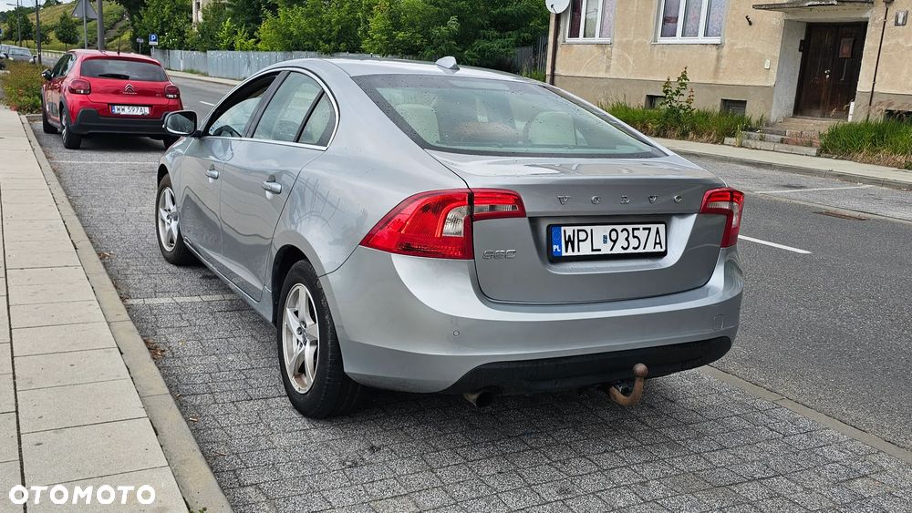 Volvo S60 DRIVe Summum - 34