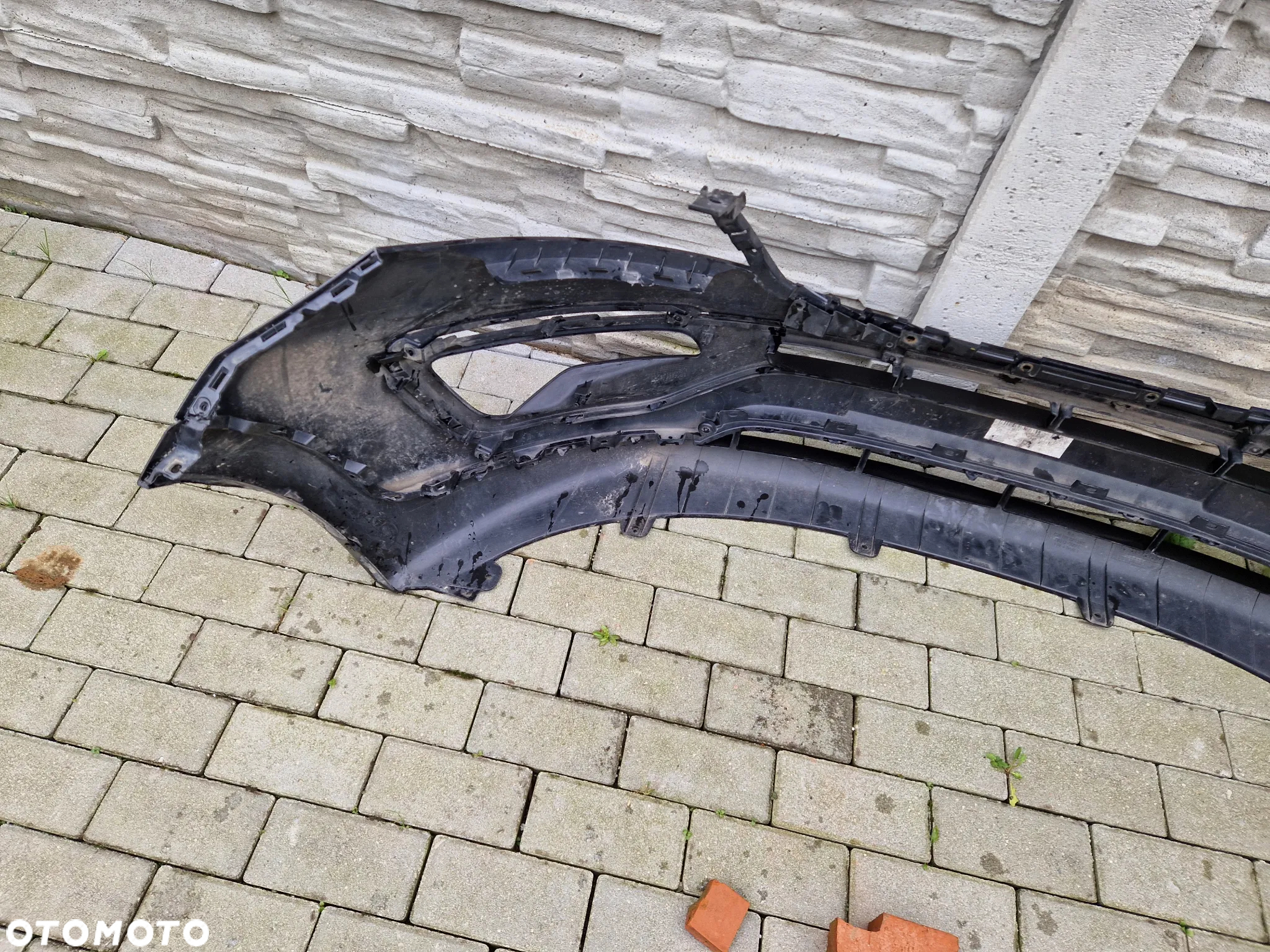 Zderzak Kia Sportage III 2010 - - 10