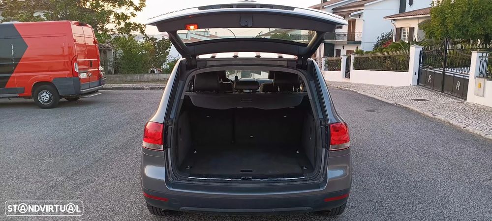 VW Touareg 2.5 TDi Tiptronic - 4