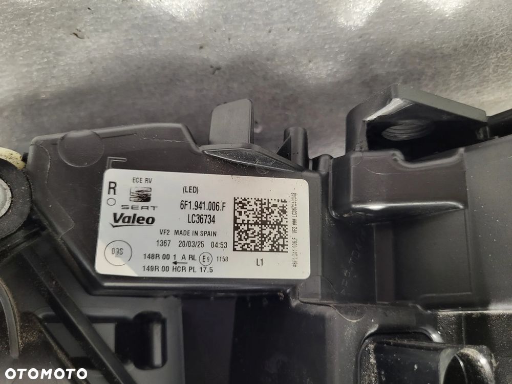 Seat Ibiza V LIFT PÓŁ LED PRZÓD STRONA PRAWA LAMPA PRZEDNIA 6F1941006F - 6