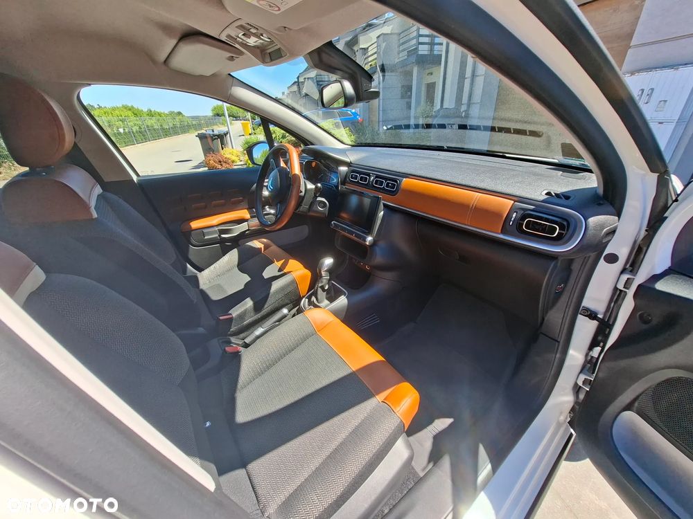 Citroën C3 1.2 PureTech Shine S&S - 12