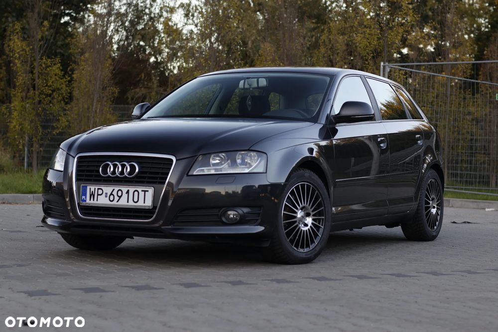 Audi A3 Sportback 1.6 Attraction - 1