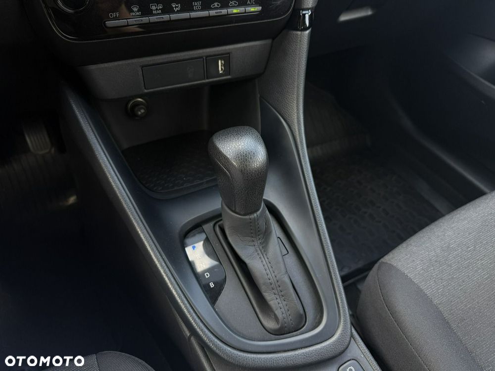 Toyota Yaris Hybrid 1.5 Comfort - 21