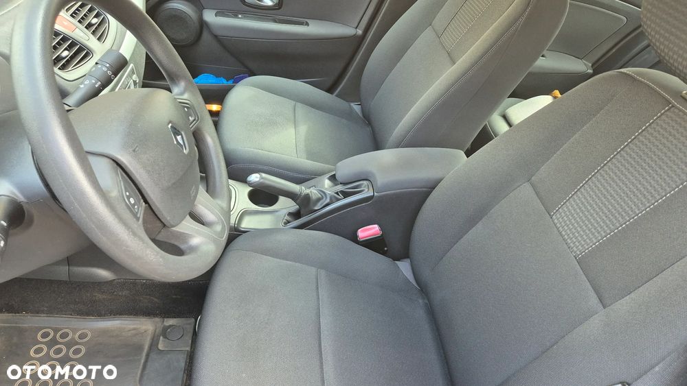 Renault Fluence 1.6 16V Expression Euro5 - 12