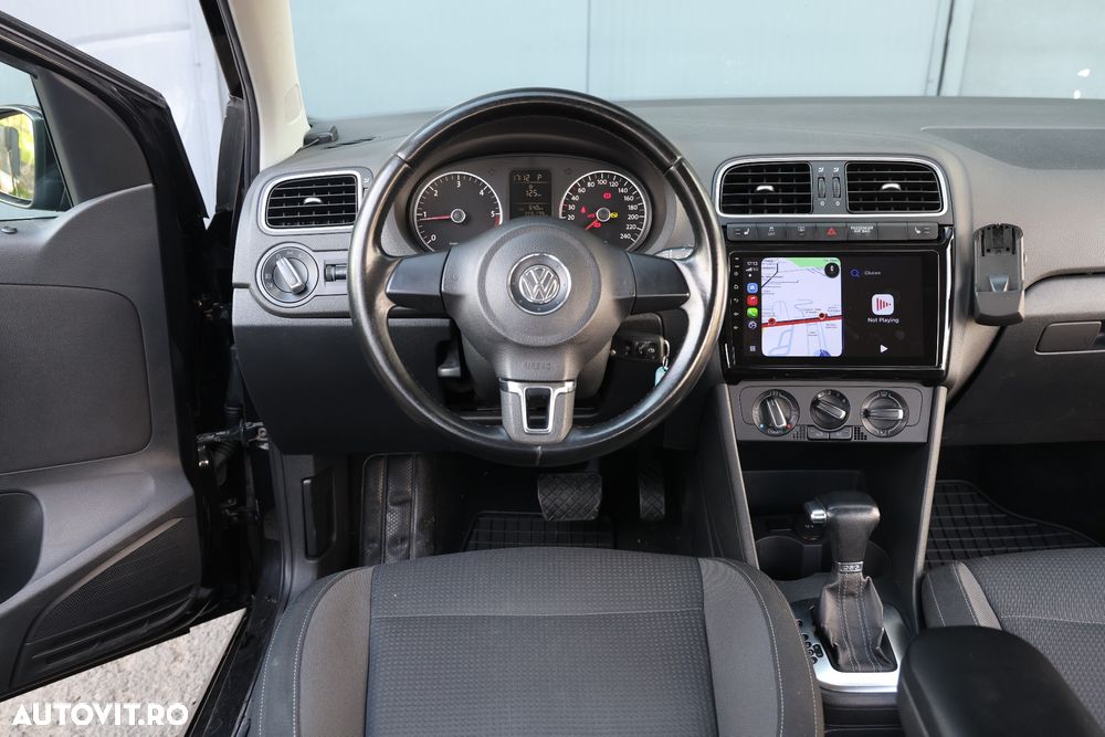 Volkswagen Polo 1.6 TDI DSG Style - 6