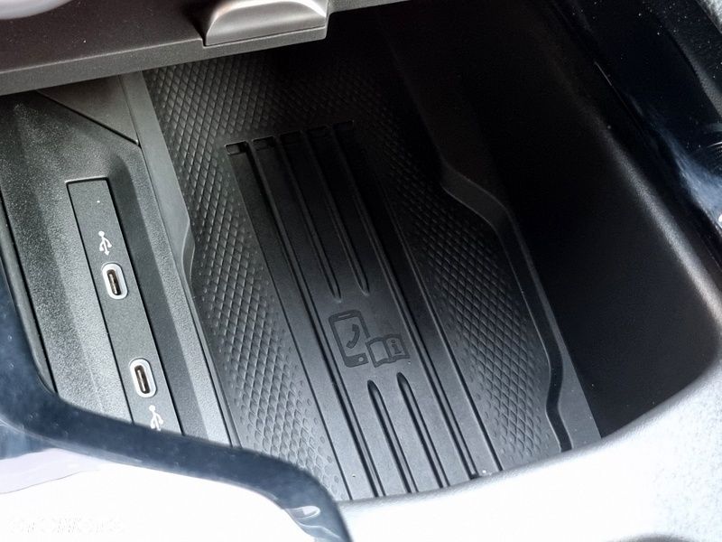 Skoda Superb 1.5 TSI L&K DSG - 37