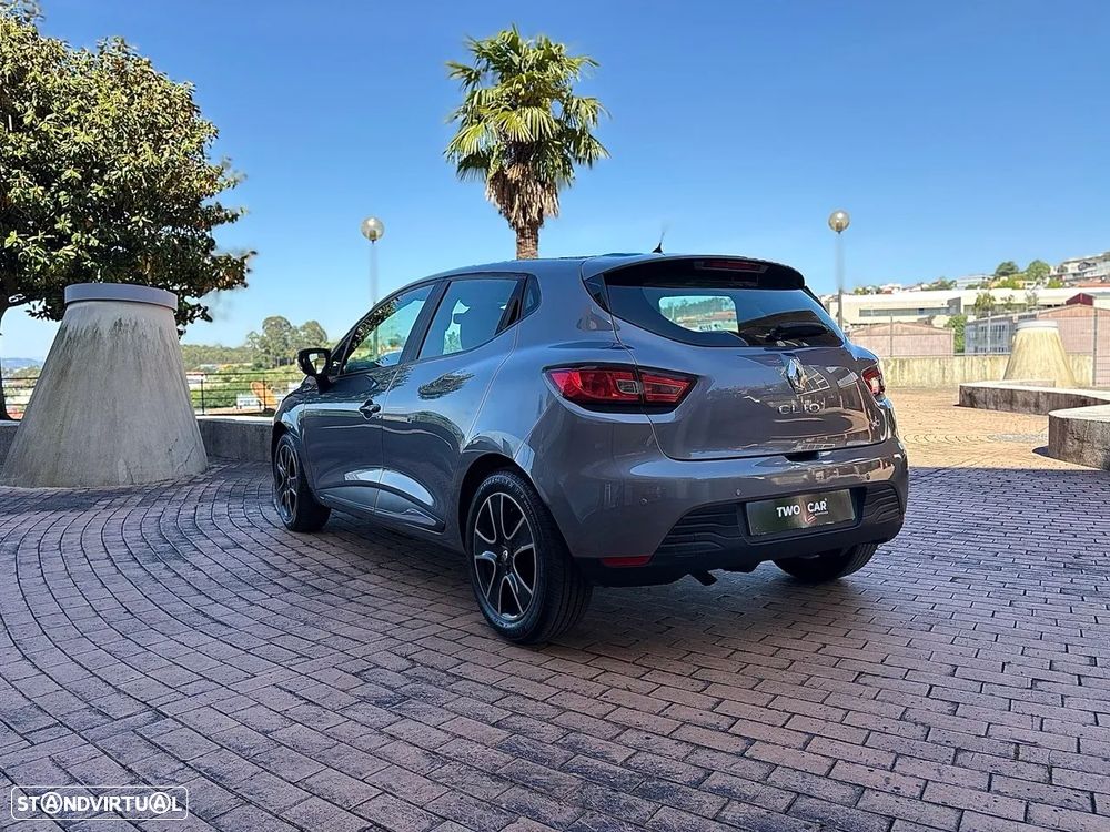 Renault Clio 1.5 dCi Dynamique S - 3