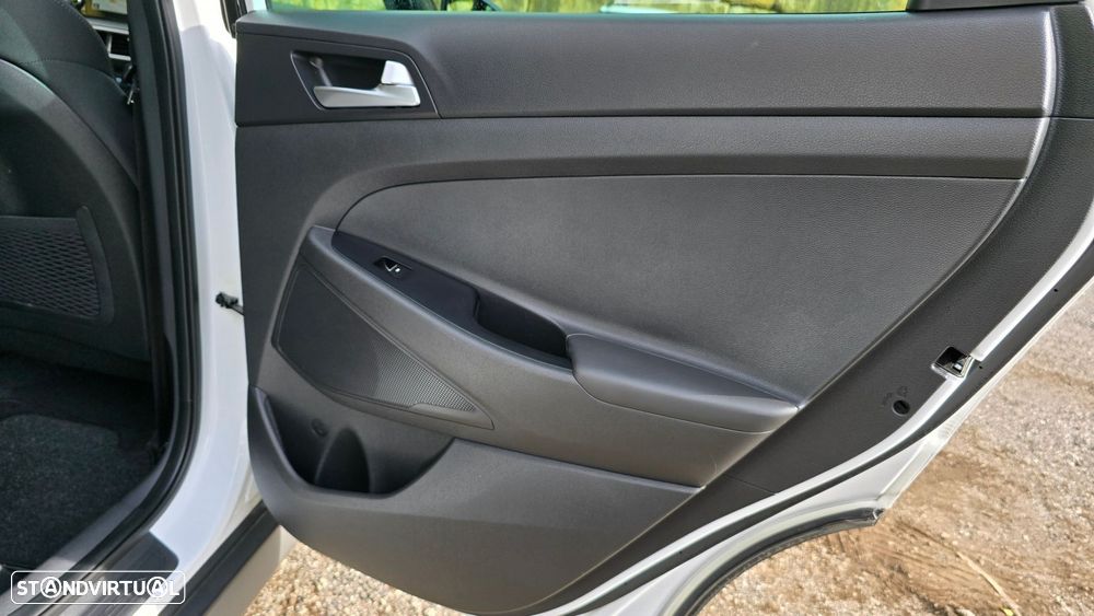 Hyundai Tucson 1.6 CRDi Premium DCT - 48