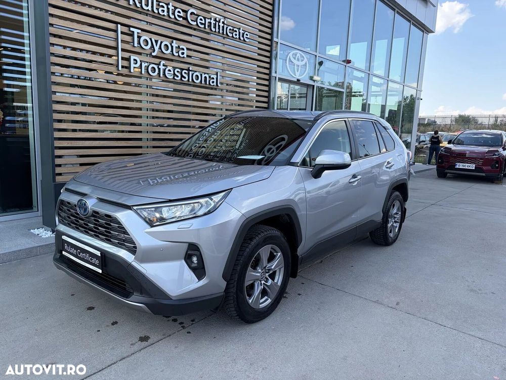 Toyota RAV4 - 3