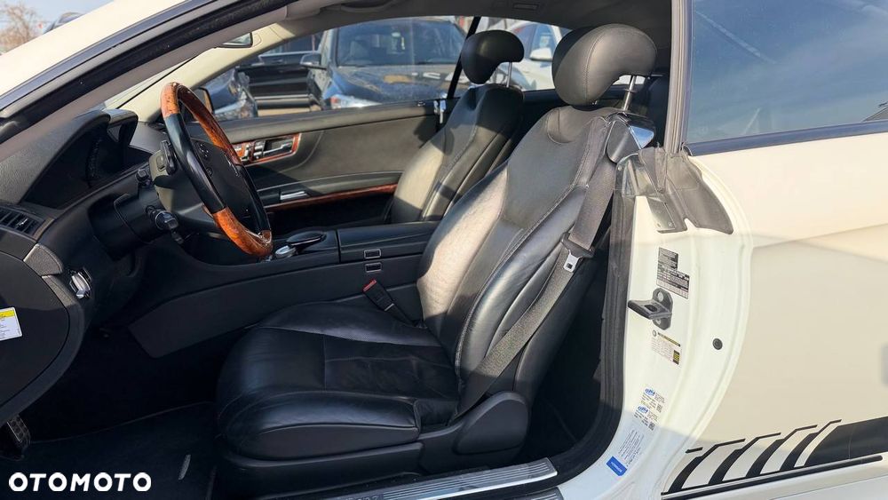 Mercedes-Benz CL 500 4Matic 7G-TRONIC - 26