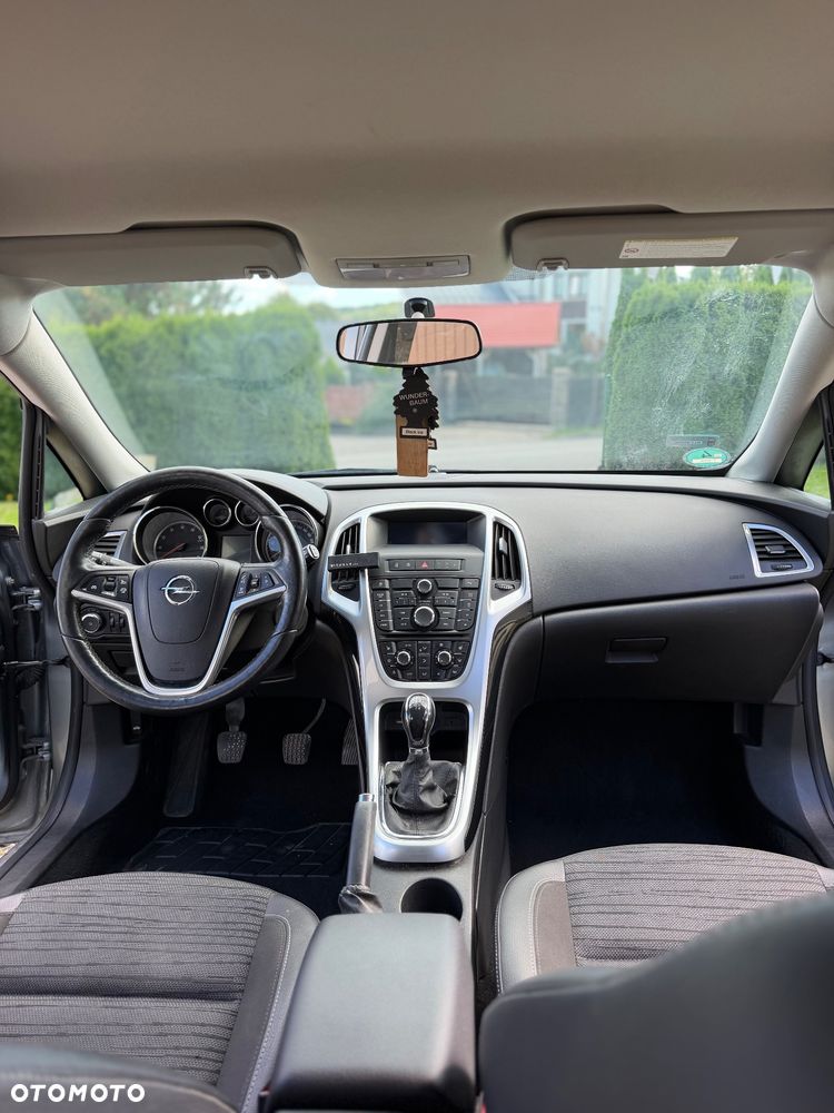Opel Astra 1.6 Active EU6 - 9
