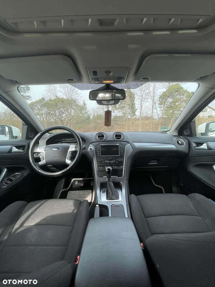 Ford Mondeo 2.0 TDCi Business Edition - 11