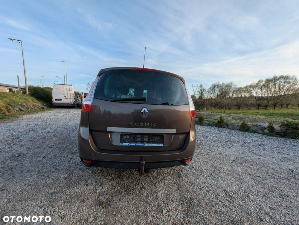 Renault Grand Scenic - 7