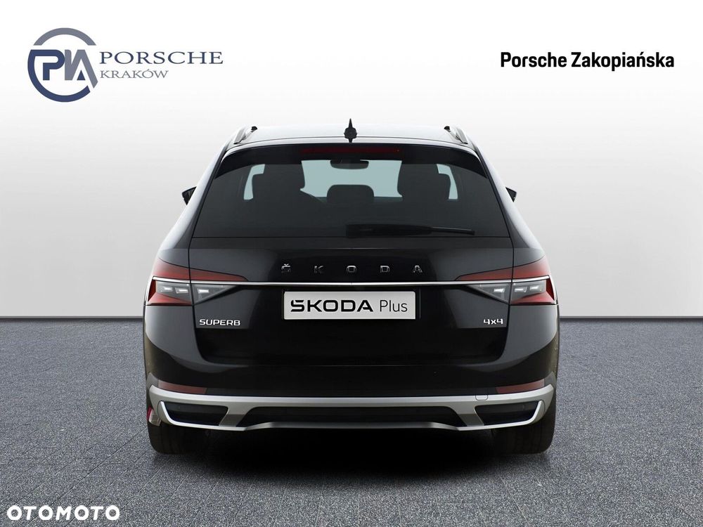 Skoda Superb 2.0 TDI SCR 4x4 Scout DSG - 4