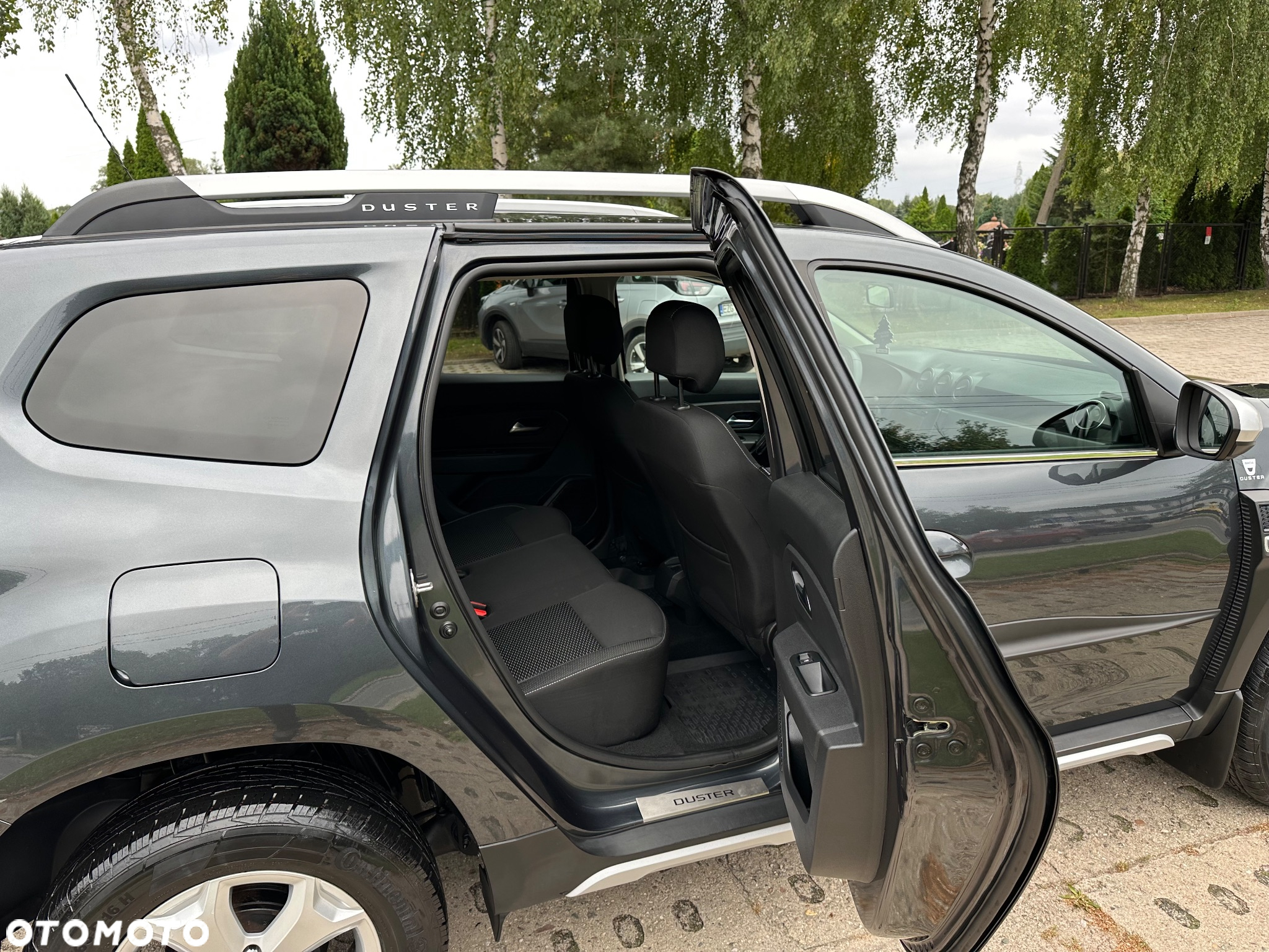 Dacia Duster 1.6 SCe Laureate S&S - 18