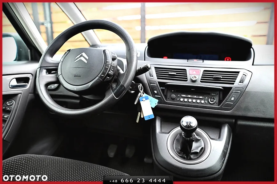 Citroën C4 Grand Picasso 1.8 16V Style - 17