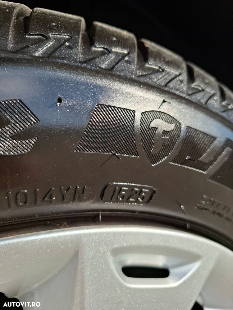 Ford Focus 1.0 EcoBoost ST-Line - 21