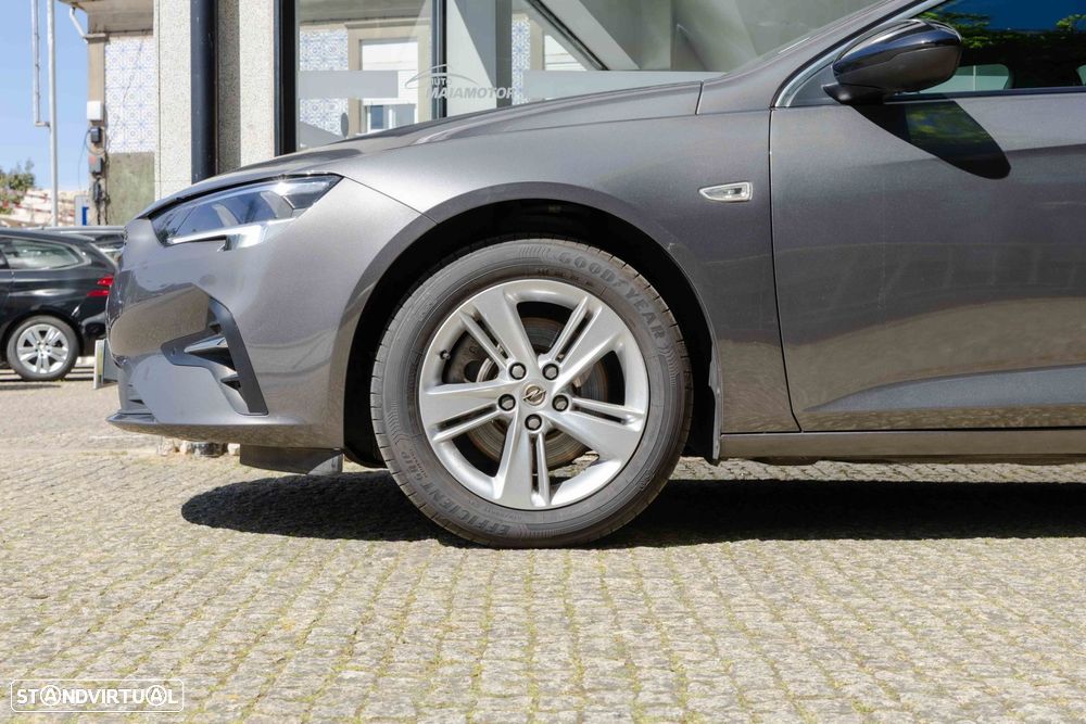 Opel Insignia Sports Tourer 1.5 D Business Edition - 4