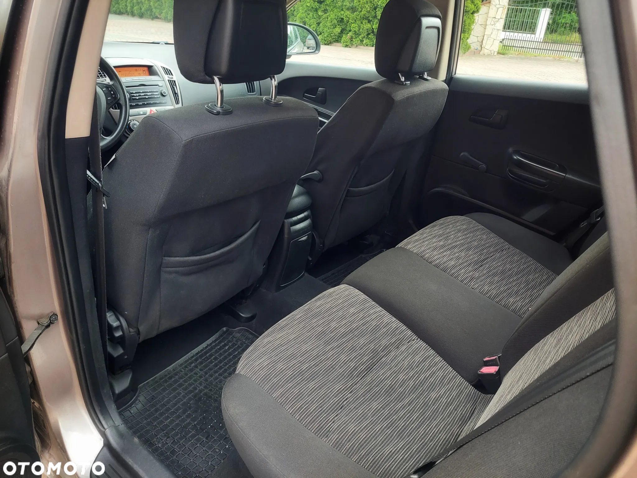 Kia Ceed Cee'd 1.6 Comfort - 17