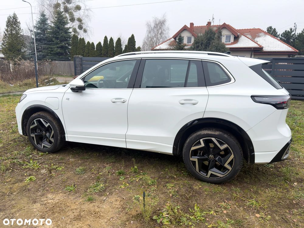 Volkswagen Tiguan 1.5 eHybrid PHEV 150kW R-Line DSG - 2