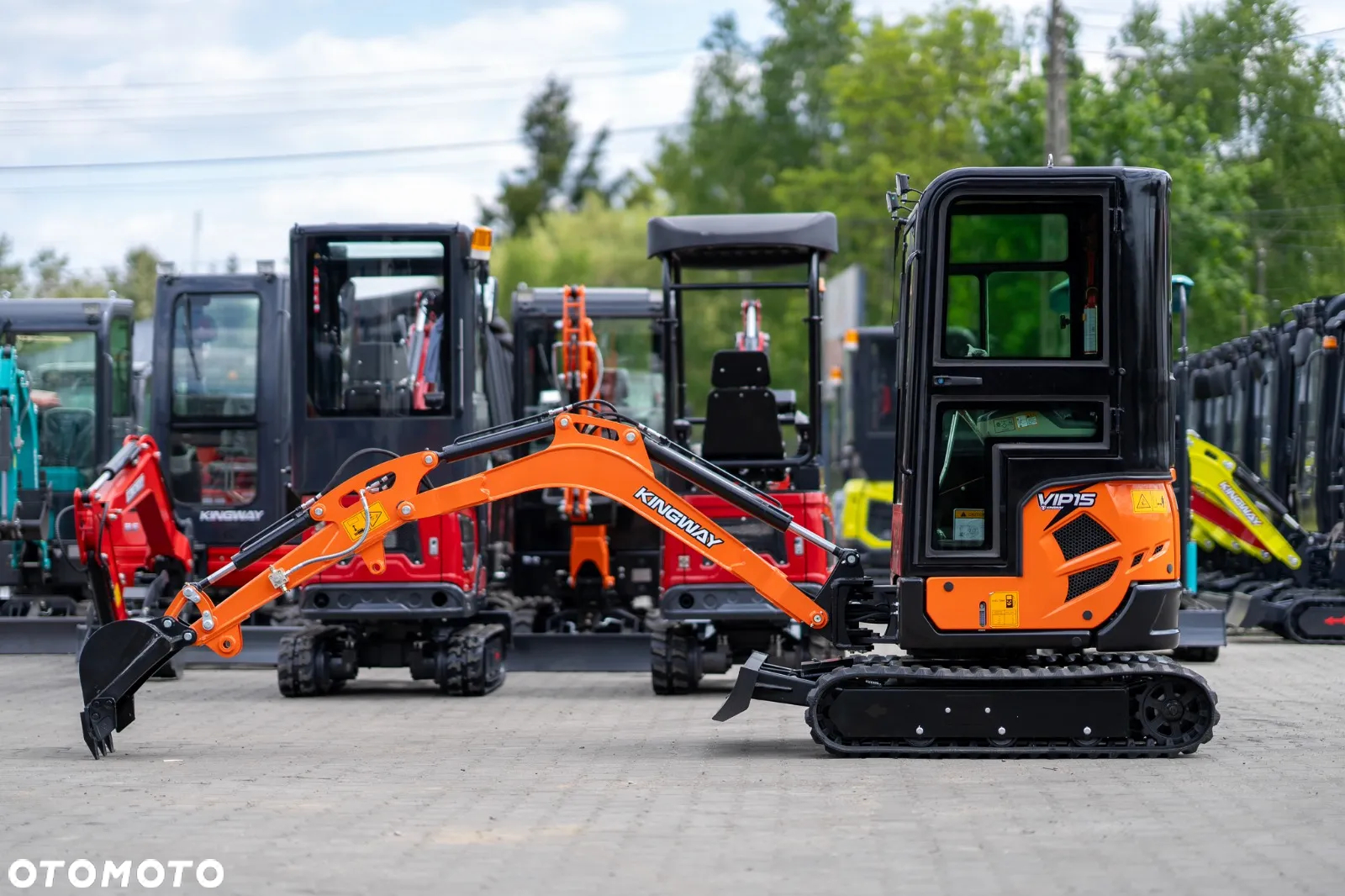 Kingway SV15 JOISTICK KABINA Ramię skr 1500kg 3 łyżki 3-cyl SILNIK 25KM D - 14