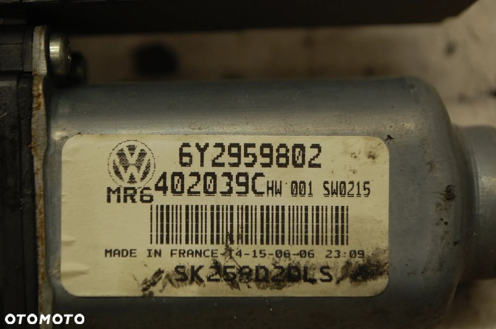 SILNICZEK SZYBY LEWY PRZÓD PRZEDNI LEWY 6Y2959802 SKODA ROOMSTER PRAKTIK VW POLO IV T5 - 3