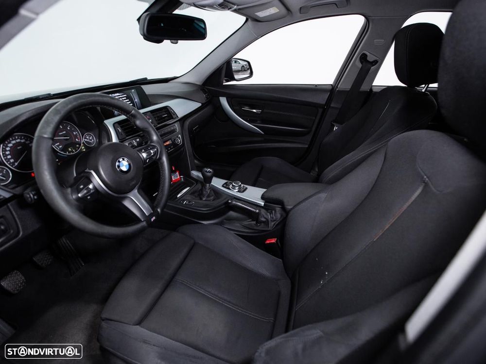 BMW 320 - 6
