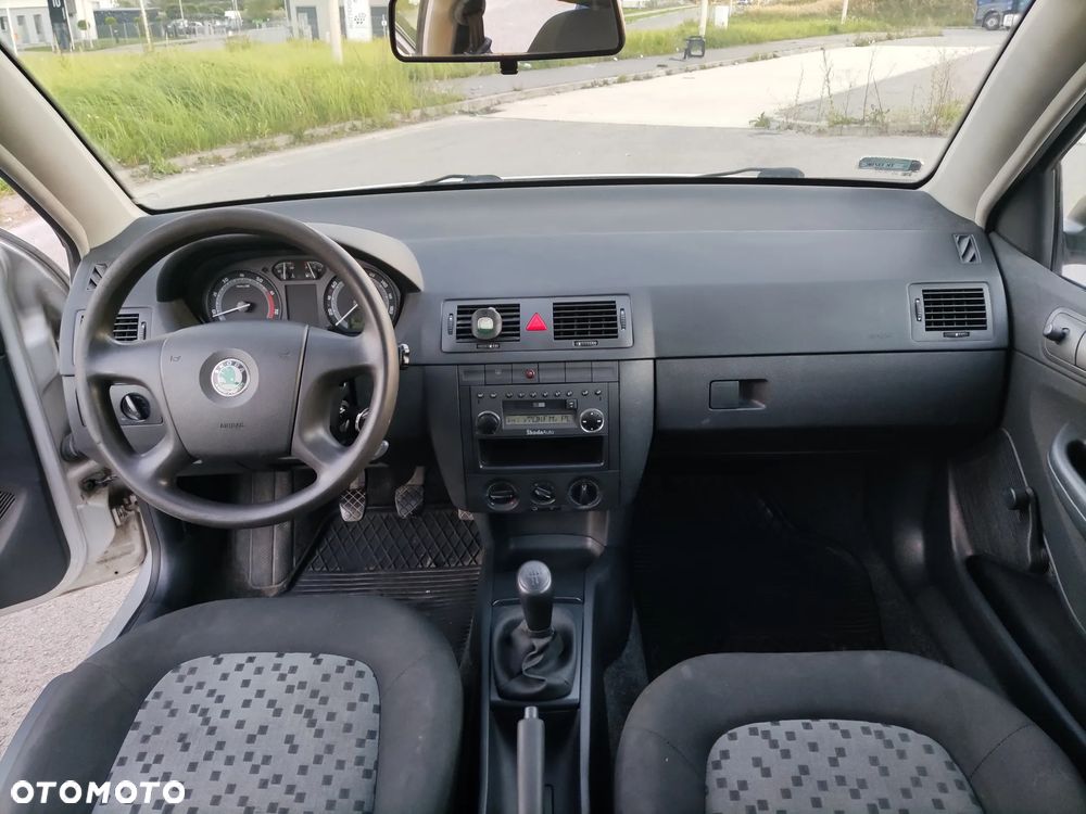 Skoda Fabia 1.4 16V Classic - 14