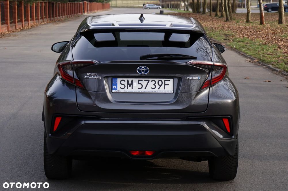 Toyota C-HR Business-Edition - 10