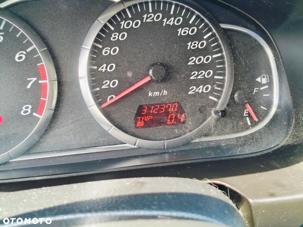 Mazda 6 2.0 Exclusive + - 22