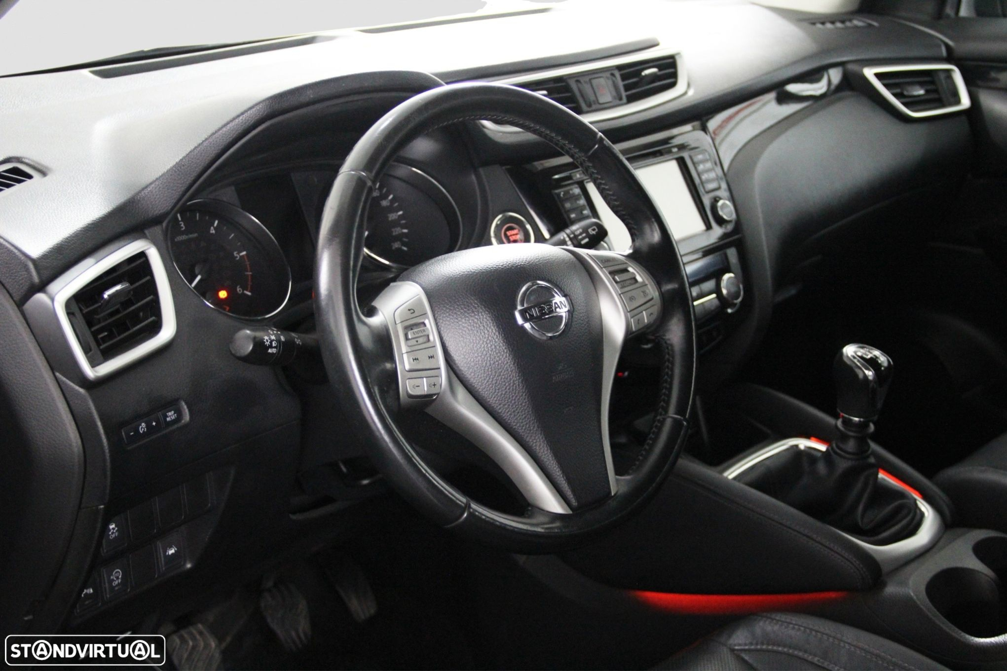 Nissan Qashqai 1.5 dCi 360 Pack S - 6