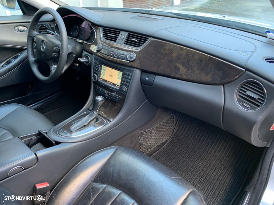 Mercedes-Benz CLS 320 CDi - 22