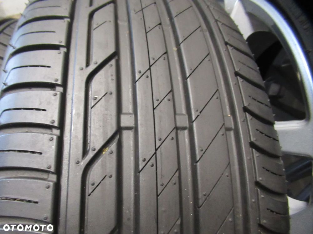 Koła Vw T-roc Touran Passat Skoda Karoq Superb 7Jx18 et45 5x112 - 17