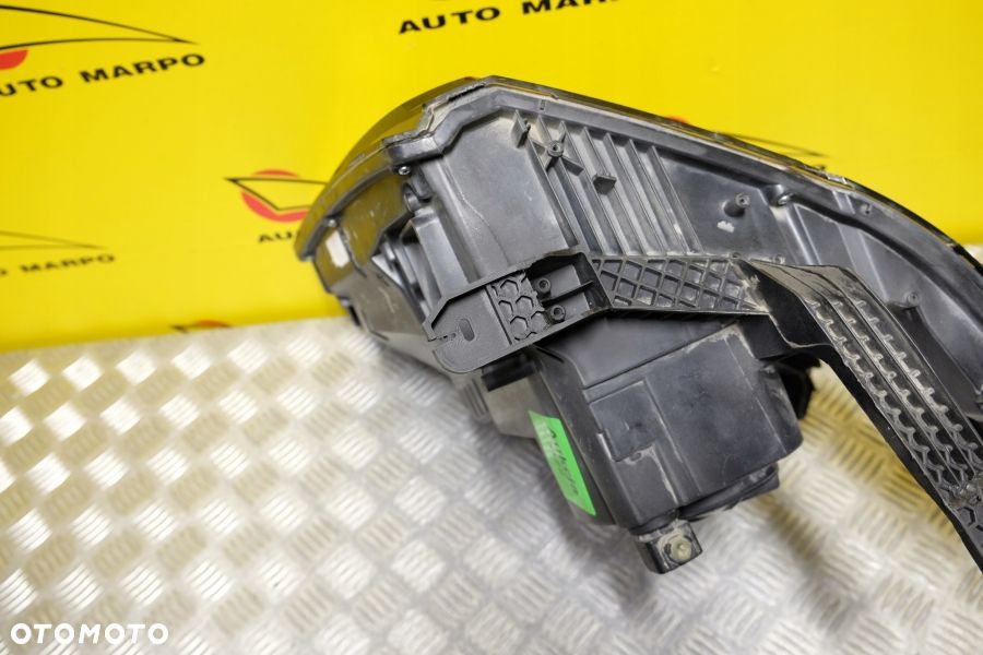 CHEVROLET TAHOE SUBURBAN 2015- REFLEKTOR LAMPA ZWYKŁA SOCZEWKOWA R USA - 6