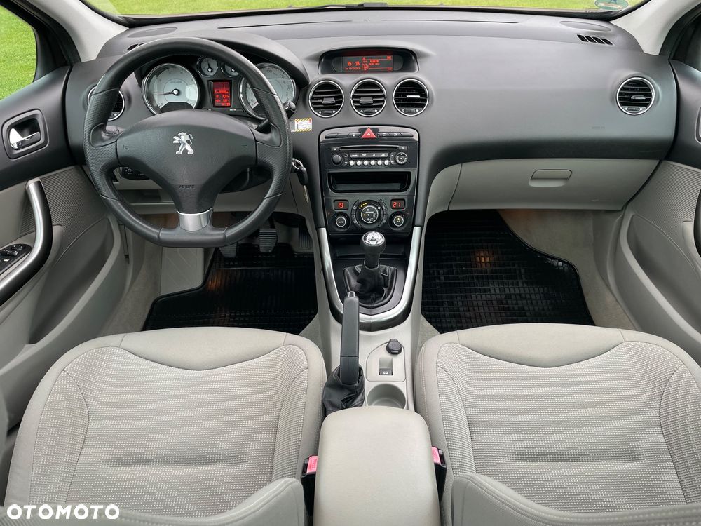 Peugeot 308 2013 photo 5