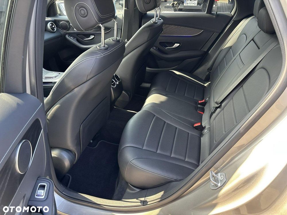 Mercedes-Benz GLC 200 d 4-Matic - 12