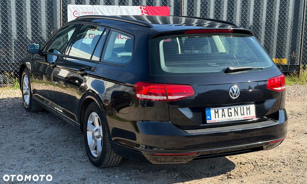 Volkswagen Passat - 38