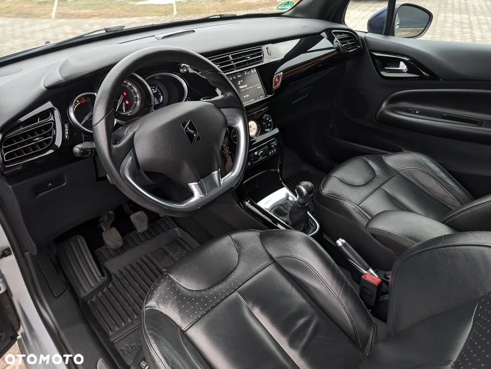 Citroën DS3 VTi 120 Opera Blue - 22