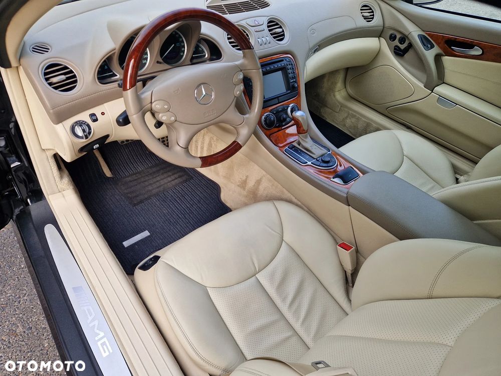 Mercedes-Benz SL - 39