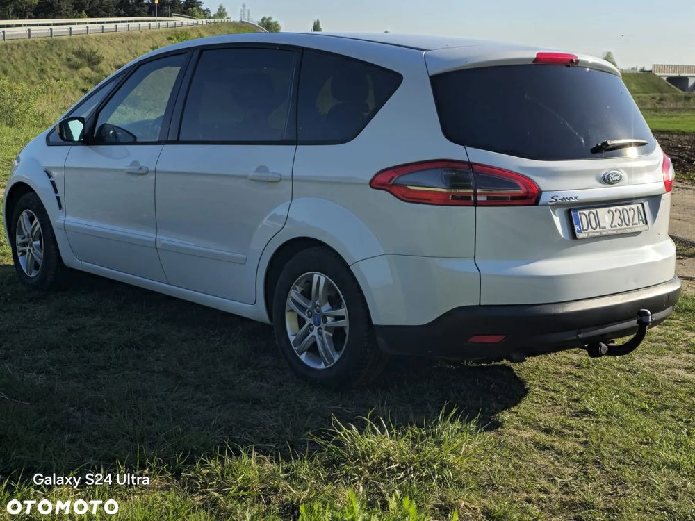 Ford S-Max 2.0 TDCi DPF Titanium - 3