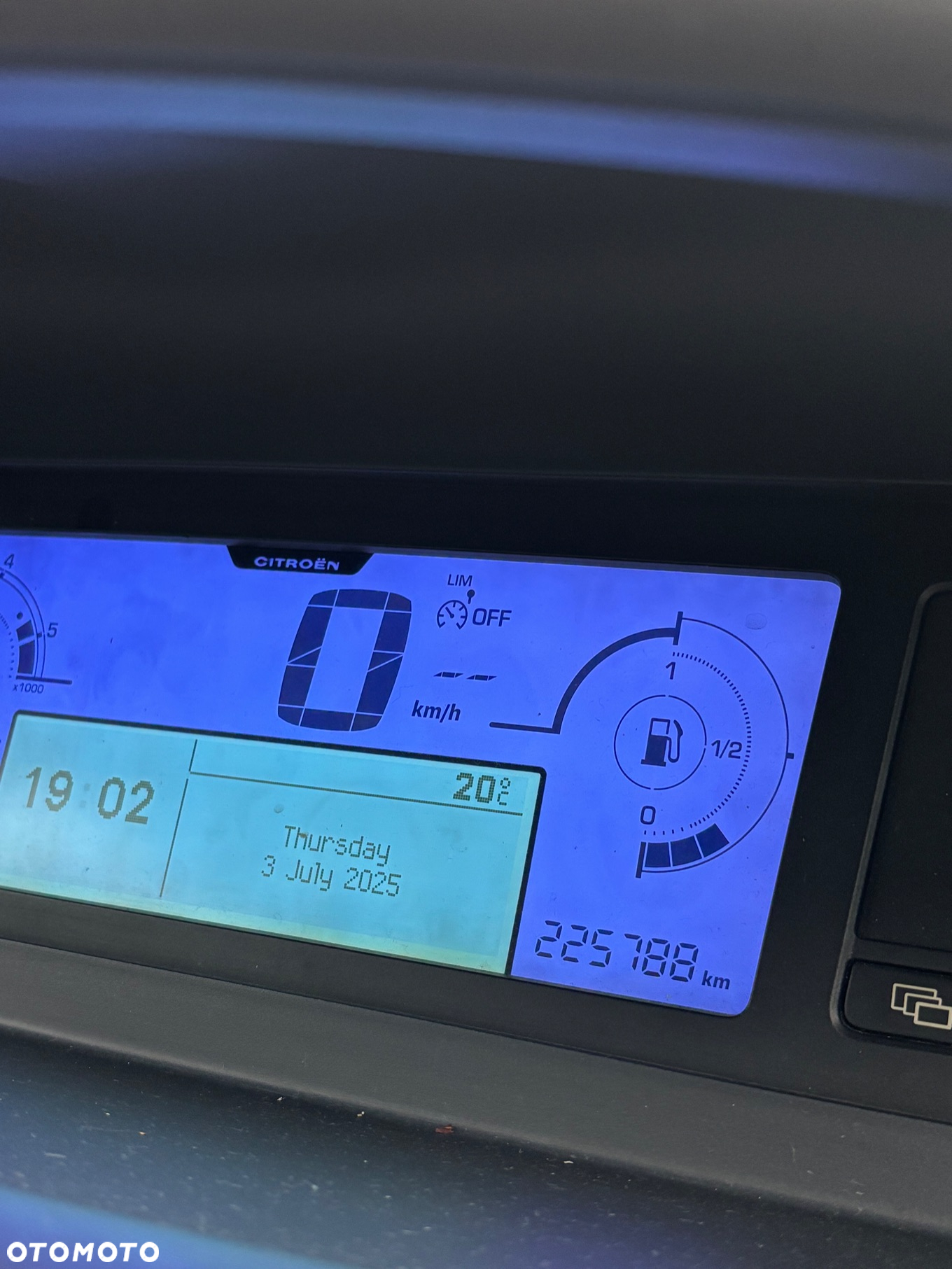 Citroën C4 Picasso - 9