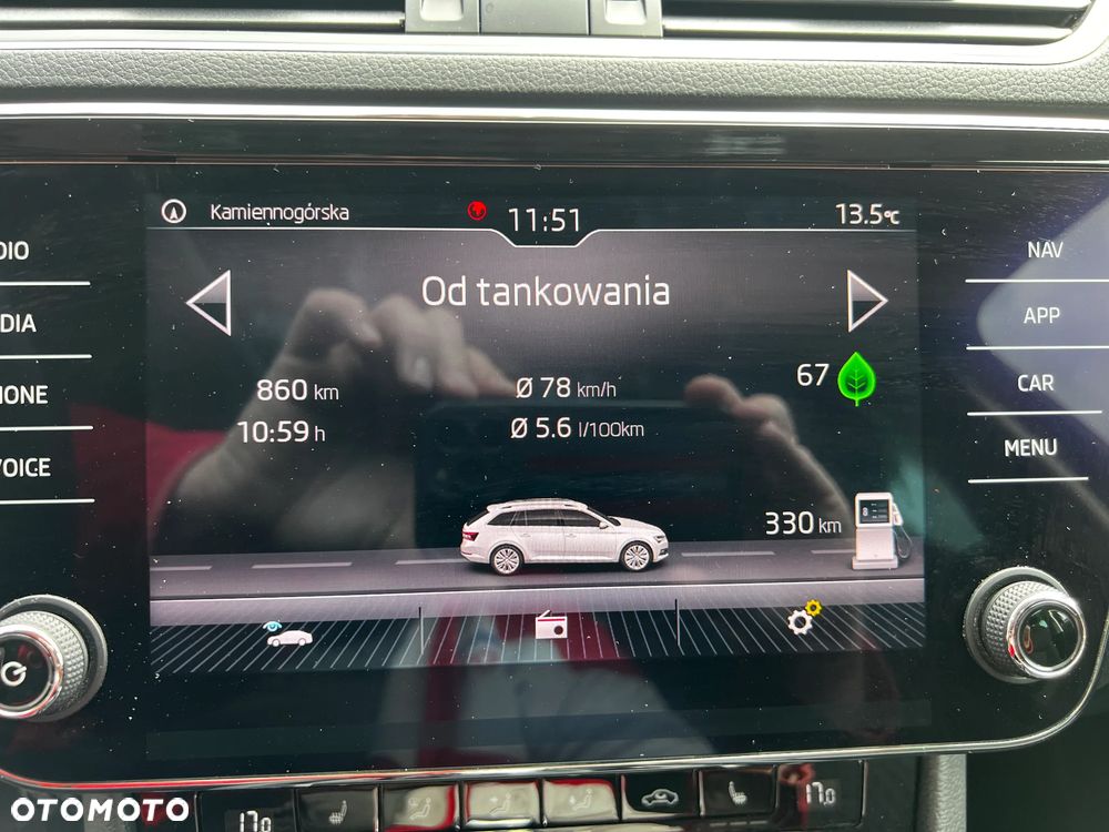 Skoda Superb 2.0 TDI DSG Style - 34
