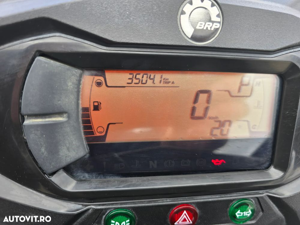 Can-Am Outlander Max - 5