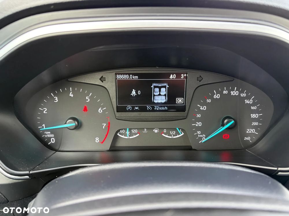 Ford Focus 1.0 EcoBoost Trend Edition - 16