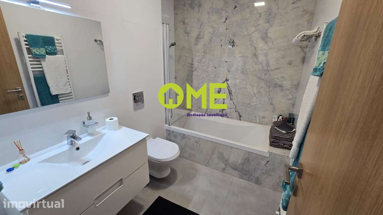 **Moradia T3 em Ourém - Luxo e Modernidade** - Grande imagem: 4/48